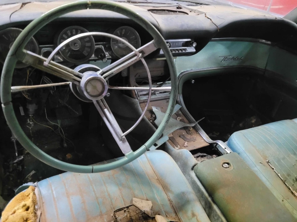 1962 Ford Thunderbird 3rd Gen - Image 3 of 10