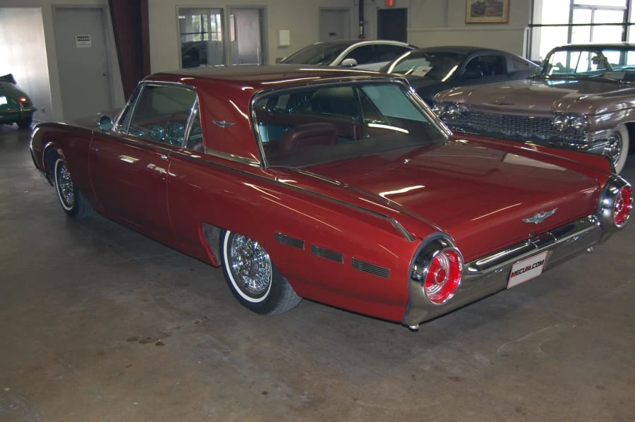 1962 Ford Thunderbird 3rd Gen - Image 2 of 5