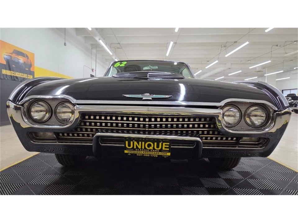 1962 Ford Thunderbird 3rd Gen - Image 8 of 31
