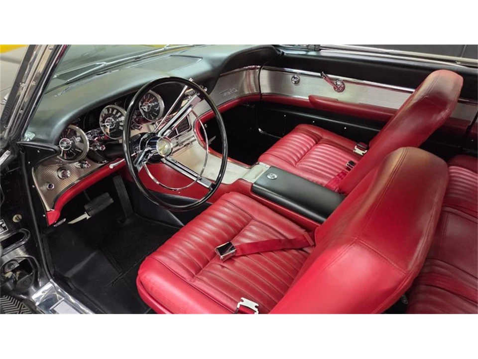 1962 Ford Thunderbird 3rd Gen - Image 23 of 31