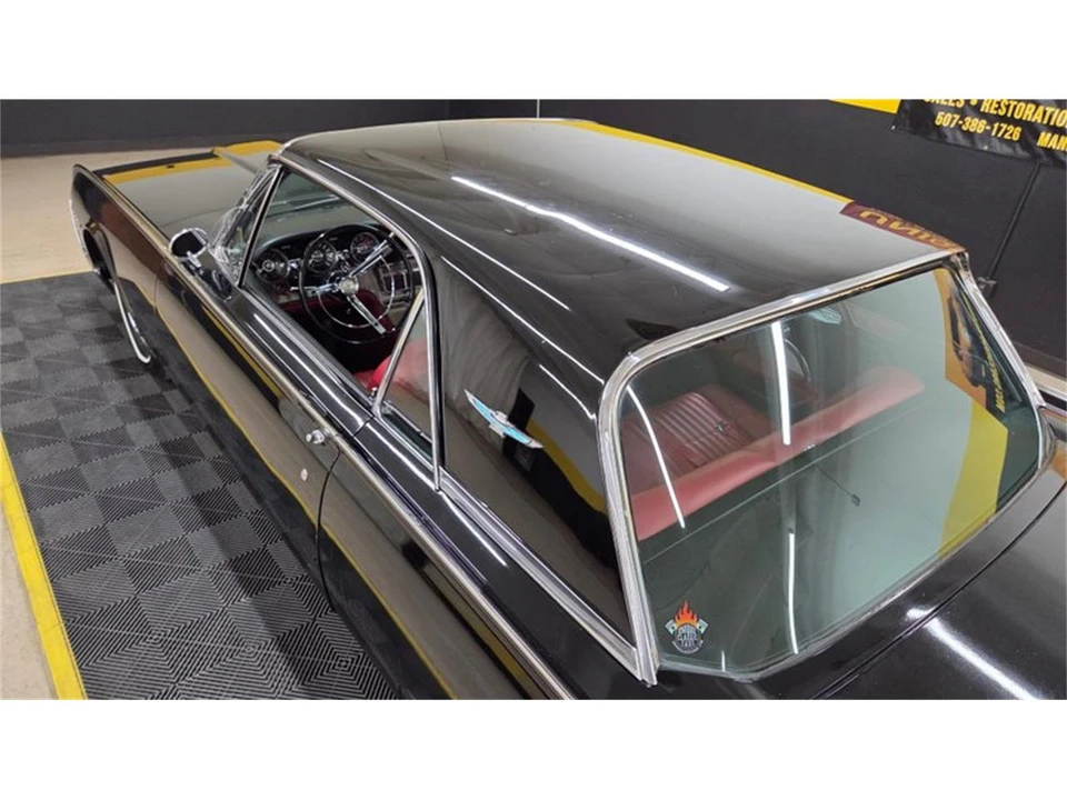 1962 Ford Thunderbird 3rd Gen - Image 15 of 31