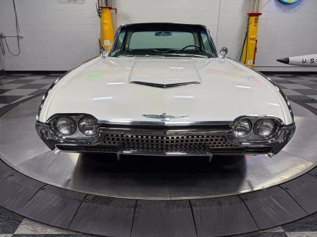 1962 Ford Thunderbird 3rd Gen - Image 21 of 21
