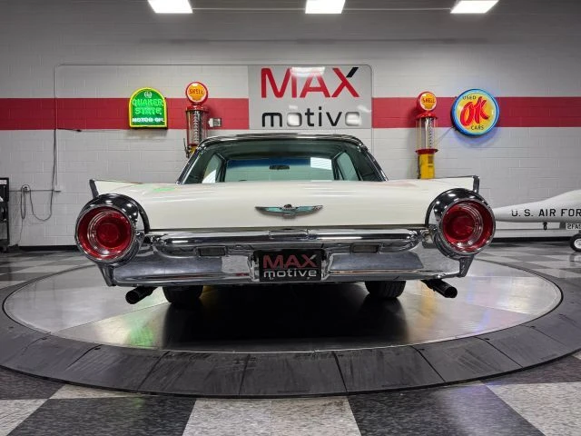 1962 Ford Thunderbird 3rd Gen - Image 11 of 21