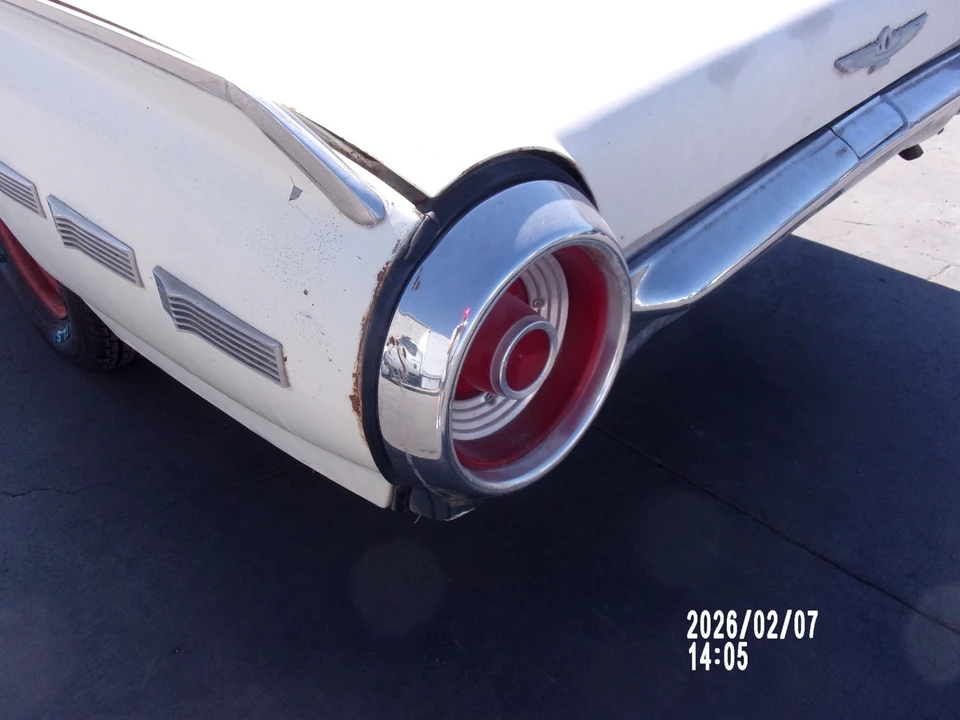 1962 Ford Thunderbird 3rd Gen - Image 12 of 21
