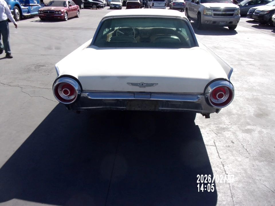 1962 Ford Thunderbird 3rd Gen - Image 3 of 21