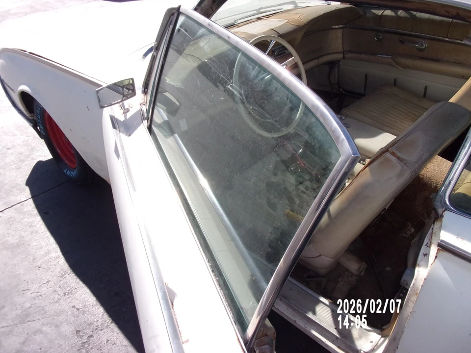 1962 Ford Thunderbird 3rd Gen - Image 6 of 21