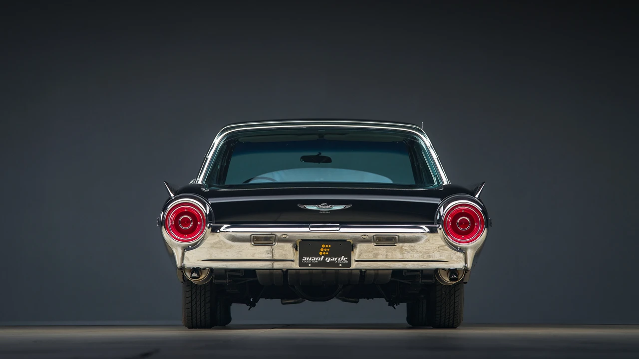 1962 Ford Thunderbird 3rd Gen - Image 10 of 31
