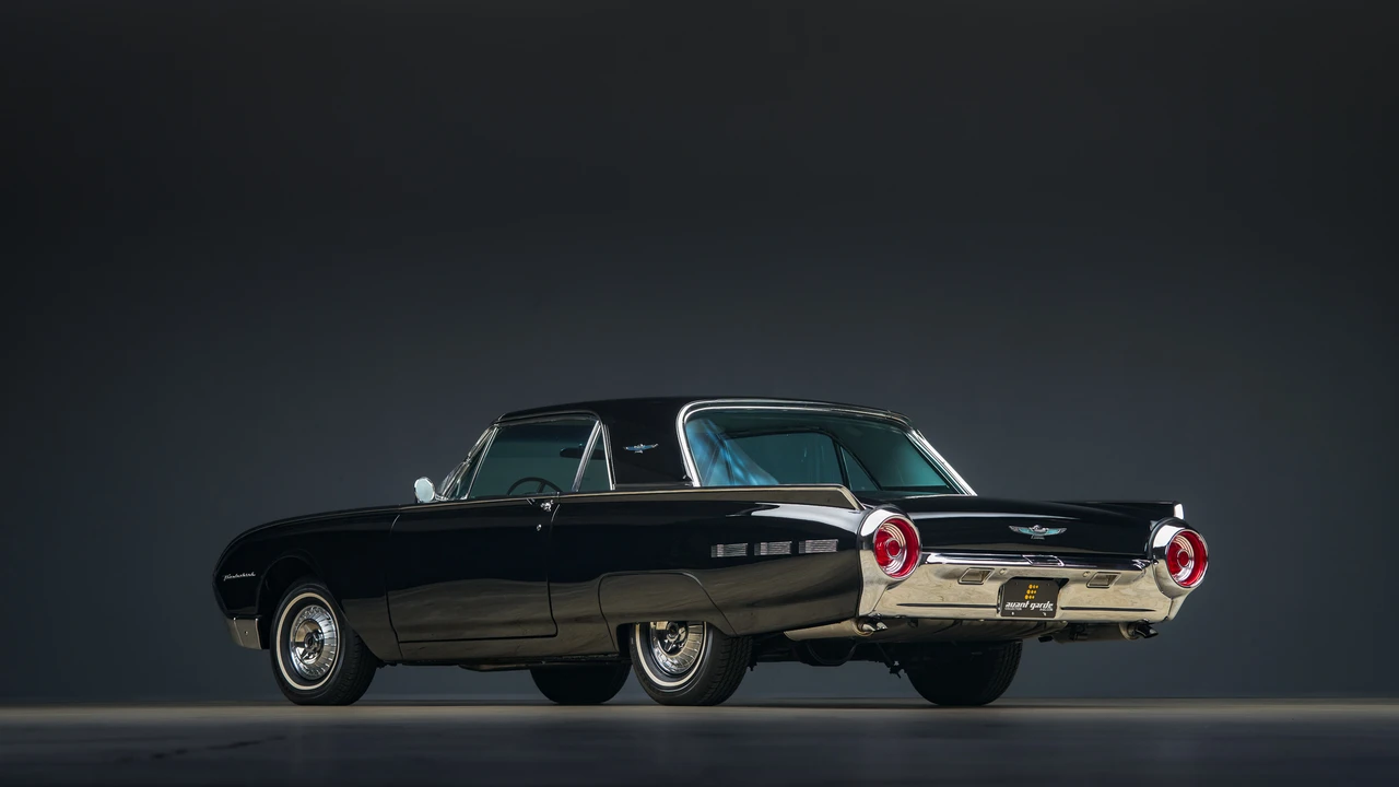 1962 Ford Thunderbird 3rd Gen - Image 13 of 31