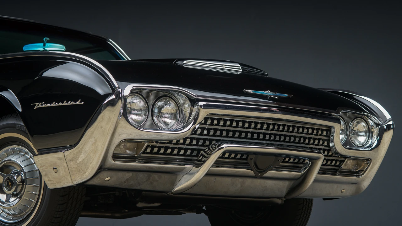 1962 Ford Thunderbird 3rd Gen - Image 17 of 31