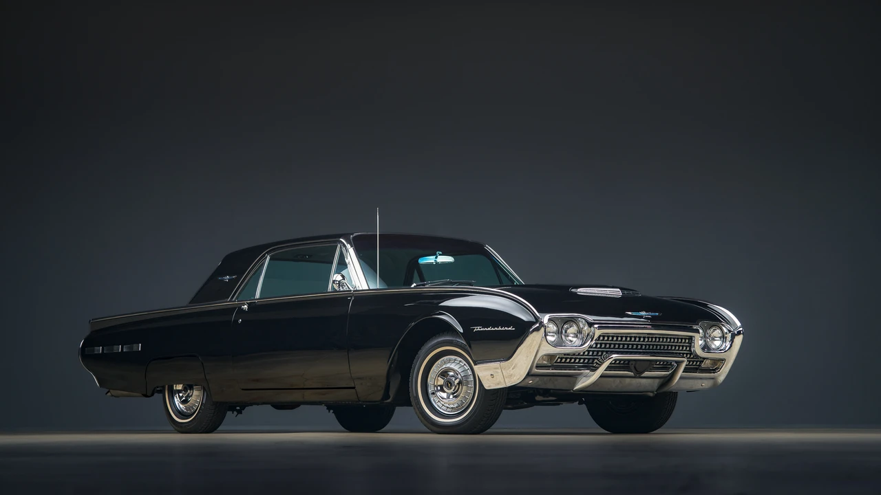 1962 Ford Thunderbird 3rd Gen - Image 2 of 31