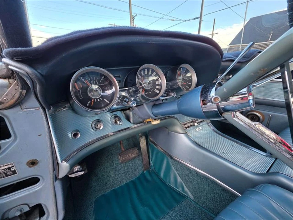 1962 Ford Thunderbird 3rd Gen - Image 20 of 26