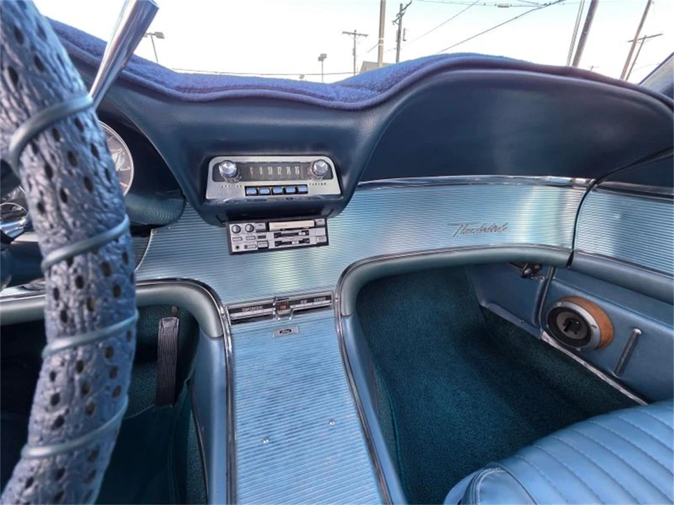 1962 Ford Thunderbird 3rd Gen - Image 22 of 26