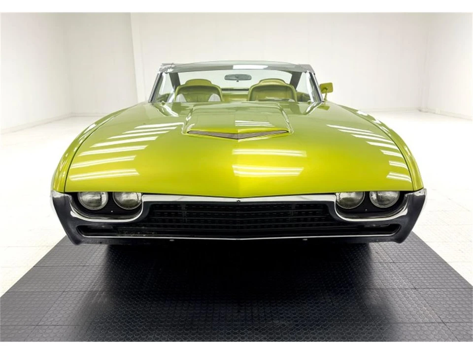 1962 Ford Thunderbird 3rd Gen - Image 8 of 31