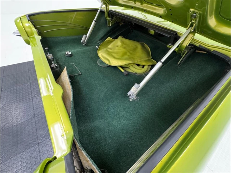 1962 Ford Thunderbird 3rd Gen - Image 25 of 31