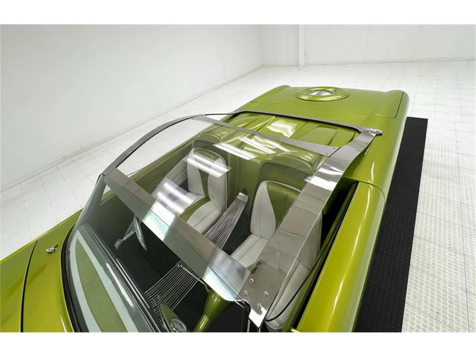 1962 Ford Thunderbird 3rd Gen - Image 13 of 31
