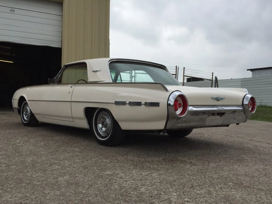 1962 Ford Thunderbird 3rd Gen - Image 2 of 12