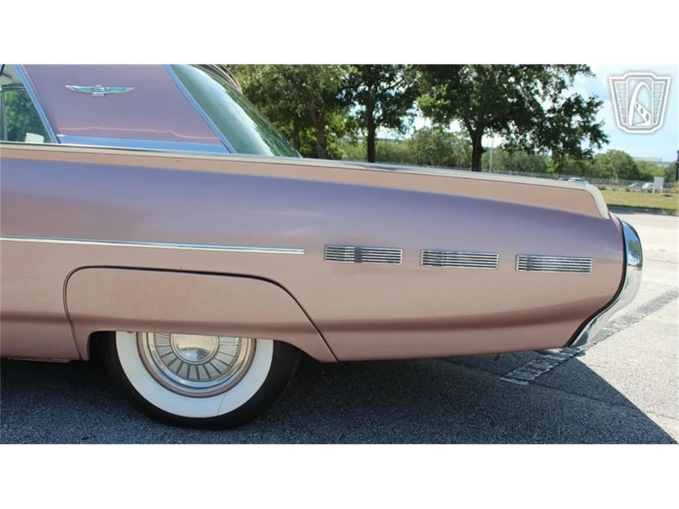 1962 Ford Thunderbird 3rd Gen - Image 31 of 31