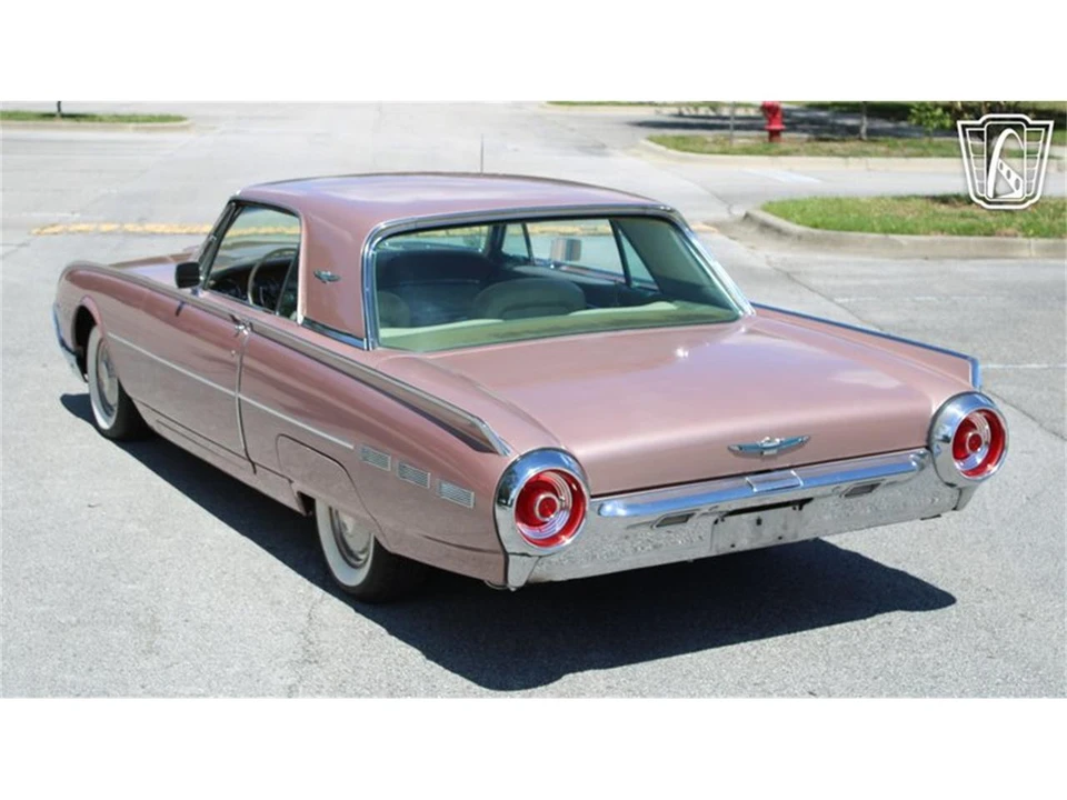 1962 Ford Thunderbird 3rd Gen - Image 8 of 31