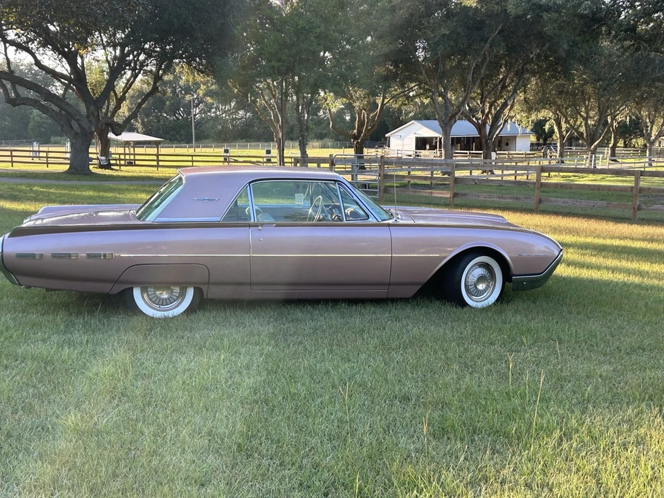 1962 Ford Thunderbird 3rd Gen - Image 3 of 12