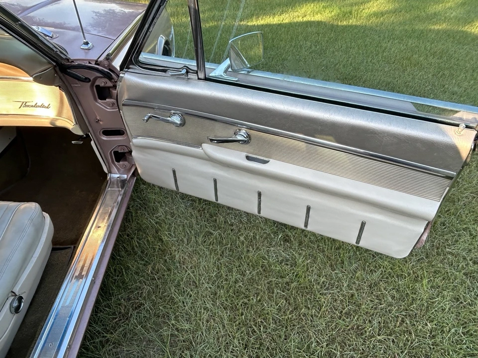 1962 Ford Thunderbird 3rd Gen - Image 10 of 12