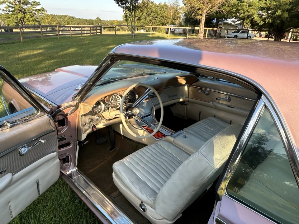 1962 Ford Thunderbird 3rd Gen - Image 8 of 12