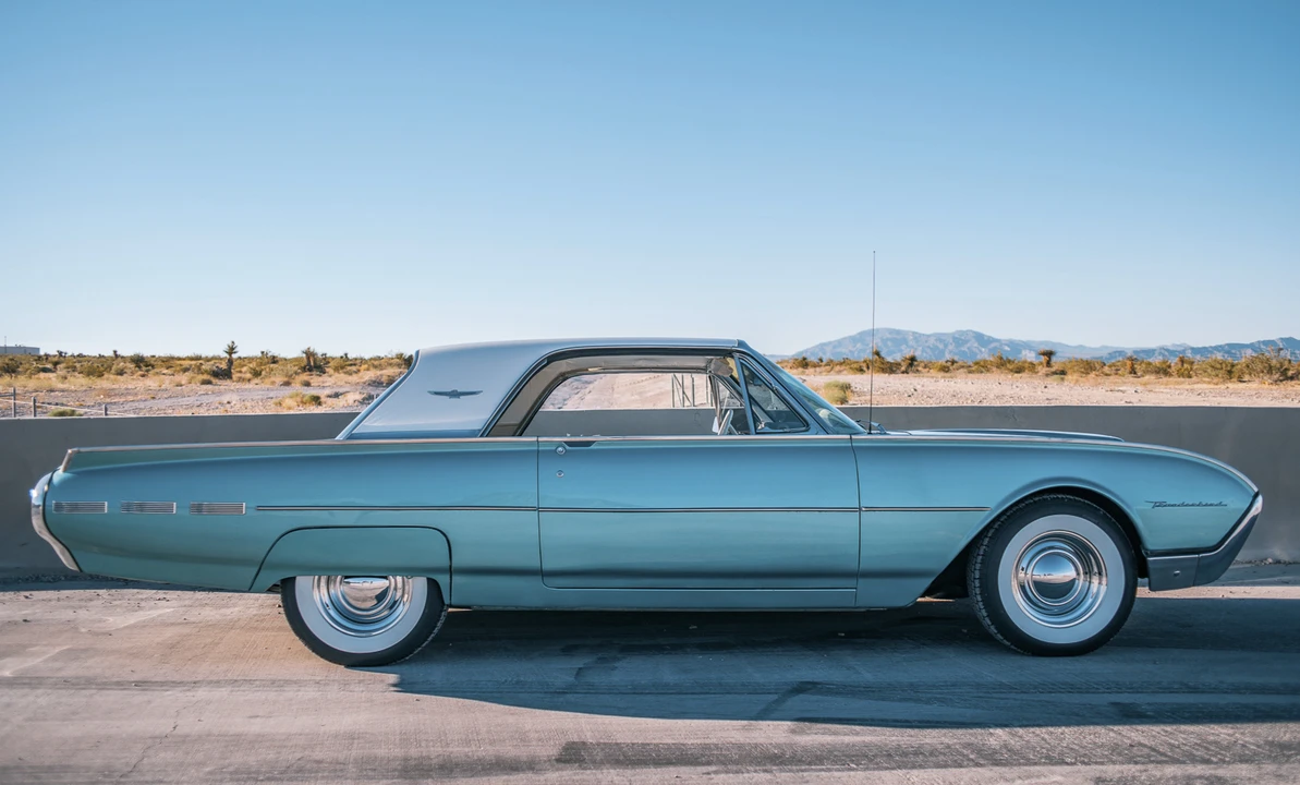 1962 Ford Thunderbird 3rd Gen - Image 4 of 31