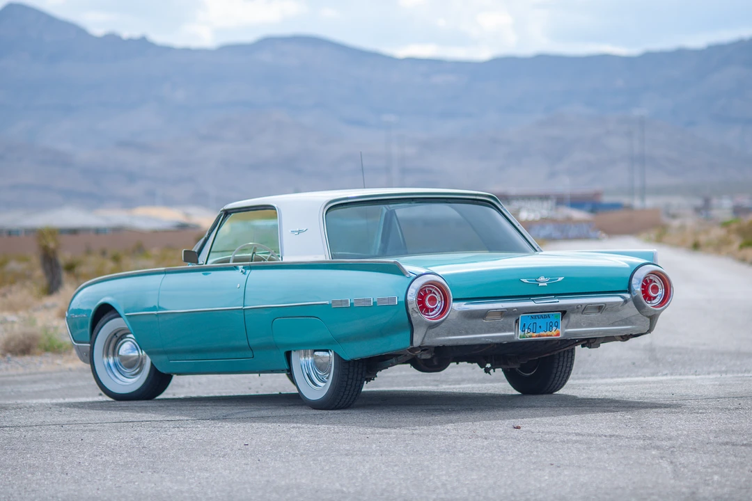 1962 Ford Thunderbird 3rd Gen - Image 12 of 31