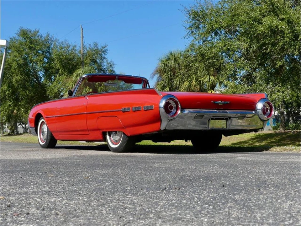 1962 Ford Thunderbird 3rd Gen - Image 20 of 31