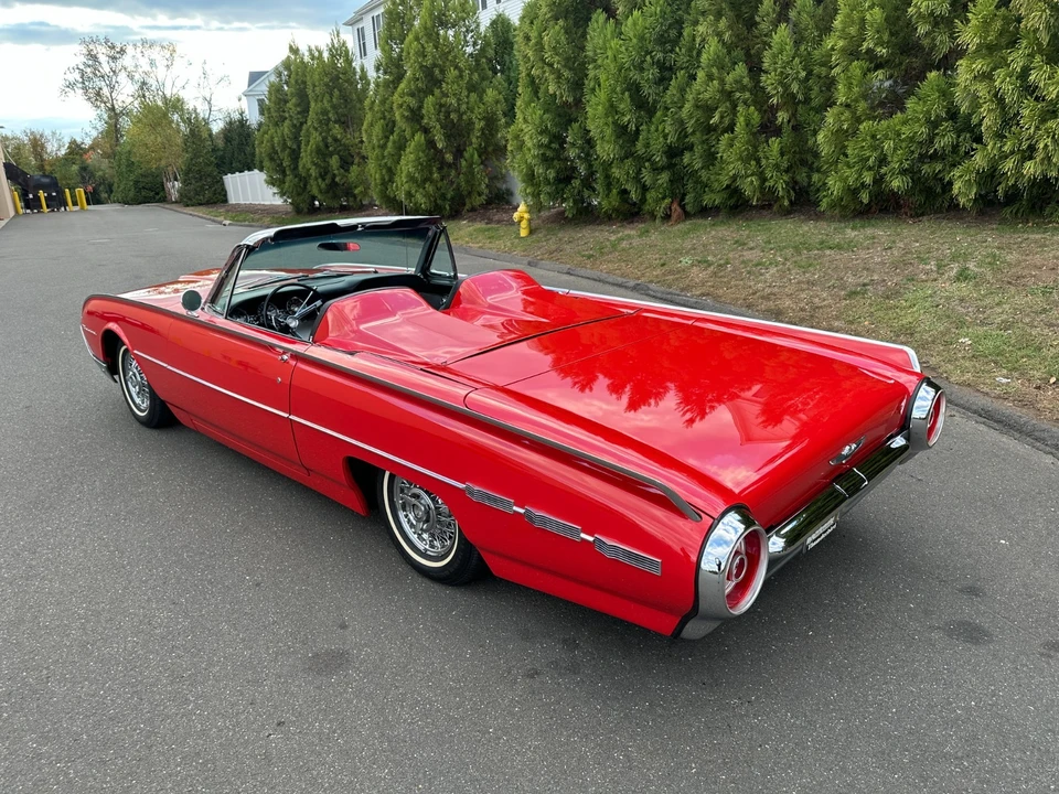 1962 Ford Thunderbird 3rd Gen - Image 3 of 21