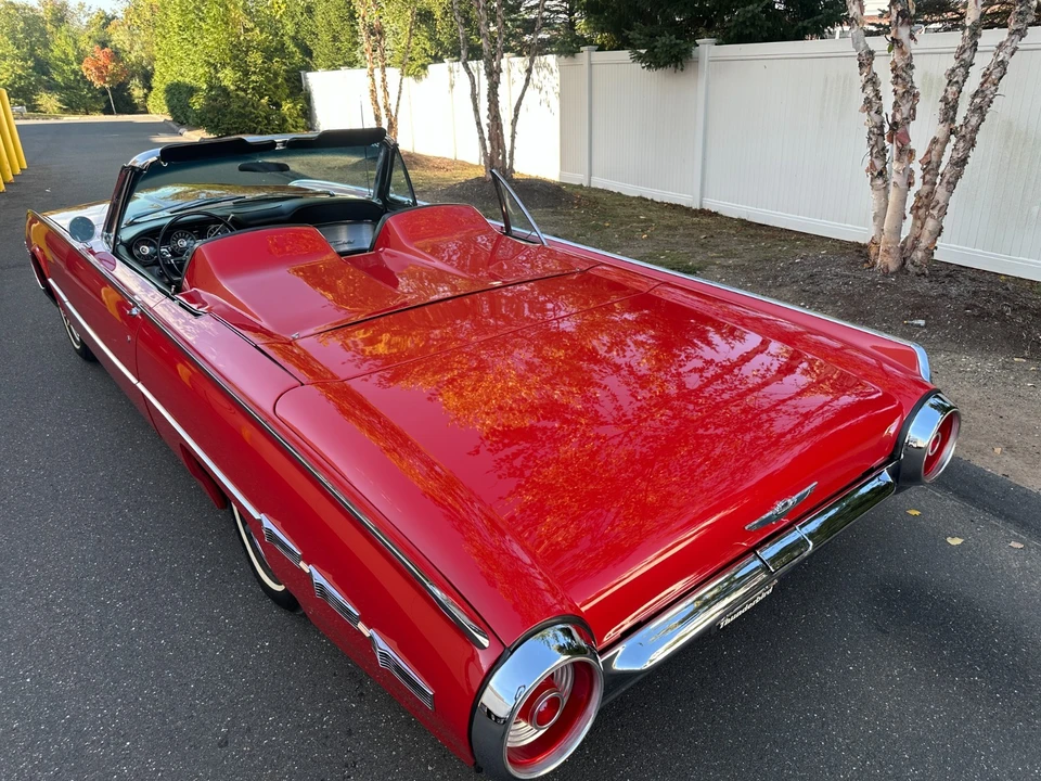 1962 Ford Thunderbird 3rd Gen - Image 8 of 21