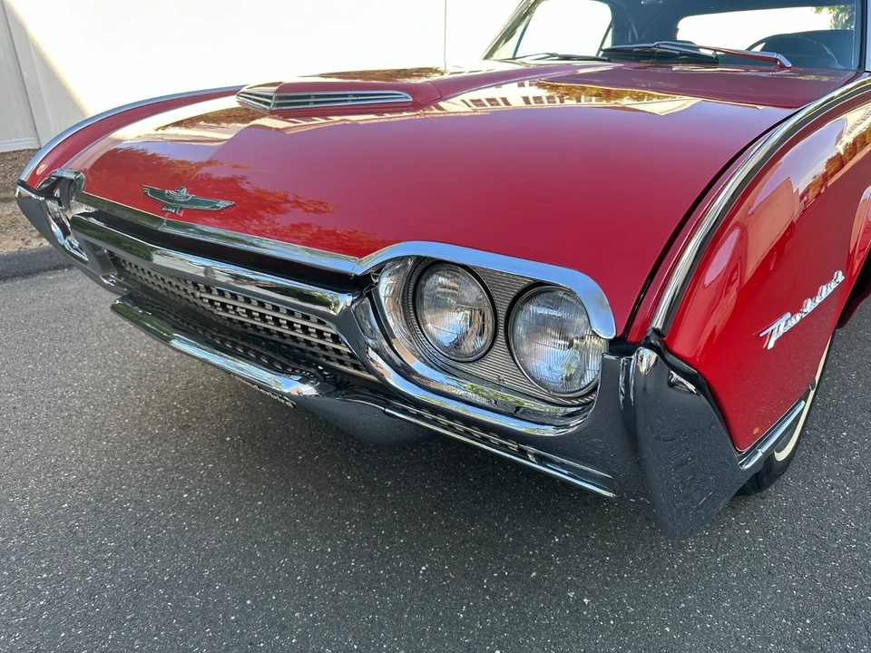 1962 Ford Thunderbird 3rd Gen - Image 9 of 21