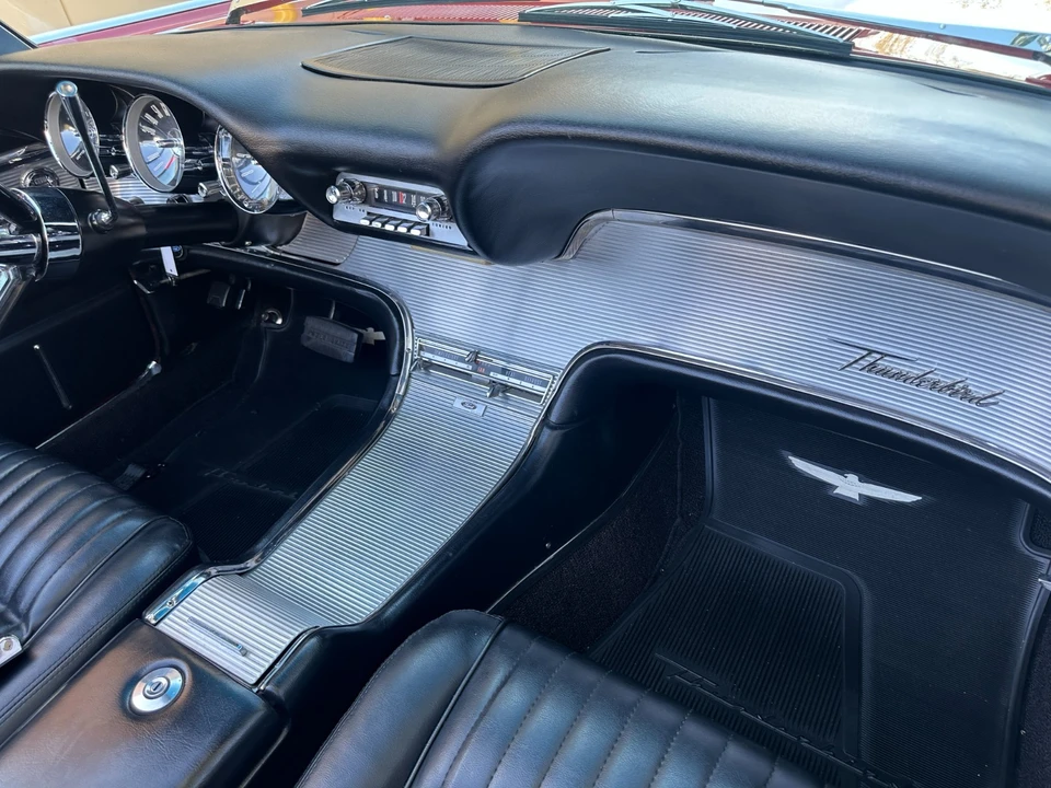 1962 Ford Thunderbird 3rd Gen - Image 19 of 21