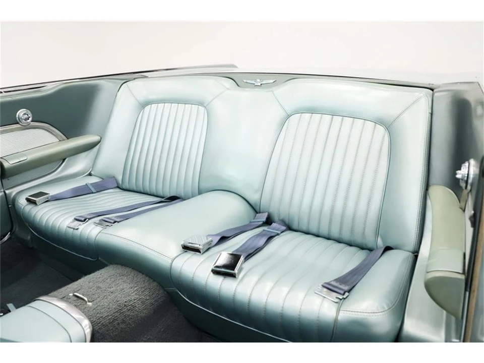 1962 Ford Thunderbird 3rd Gen - Image 14 of 31