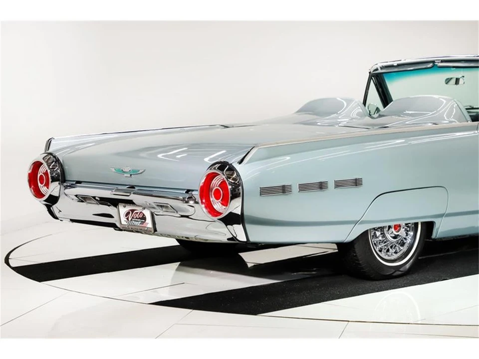 1962 Ford Thunderbird 3rd Gen - Image 21 of 31