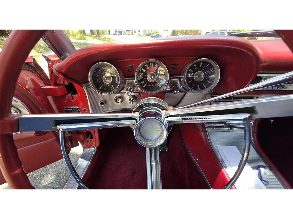 1962 Ford Thunderbird 3rd Gen - Image 15 of 19