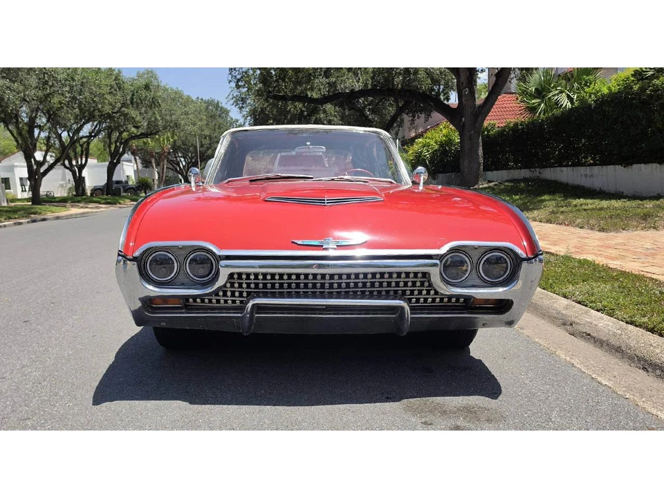 1962 Ford Thunderbird 3rd Gen - Image 3 of 19