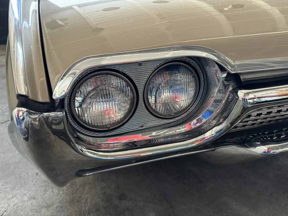 1962 Ford Thunderbird 3rd Gen - Image 12 of 31