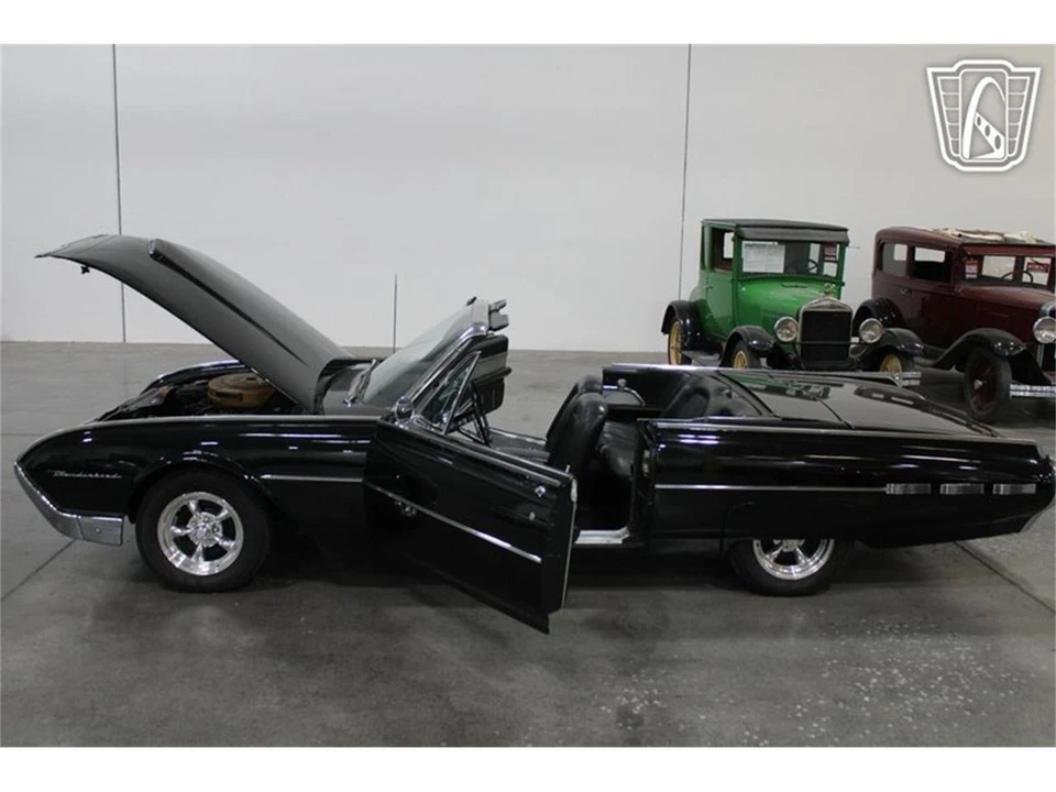 1962 Ford Thunderbird 3rd Gen - Image 31 of 31