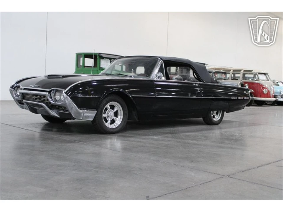 1962 Ford Thunderbird 3rd Gen - Image 3 of 31