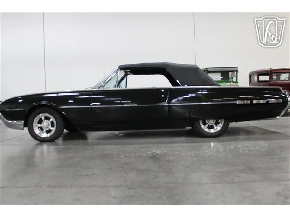 1962 Ford Thunderbird 3rd Gen - Image 23 of 31