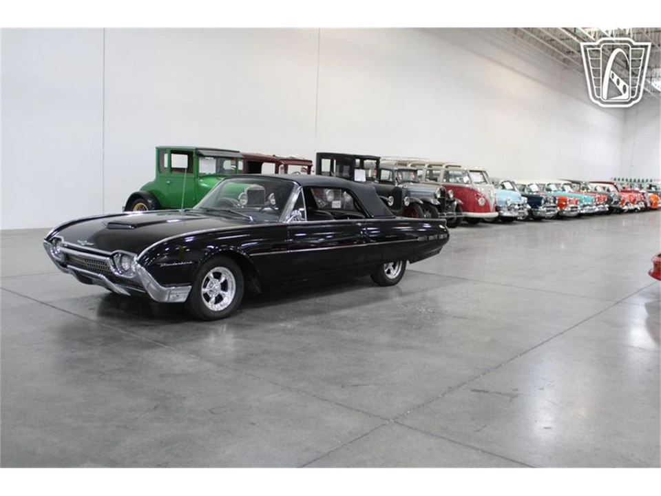1962 Ford Thunderbird 3rd Gen - Image 4 of 31