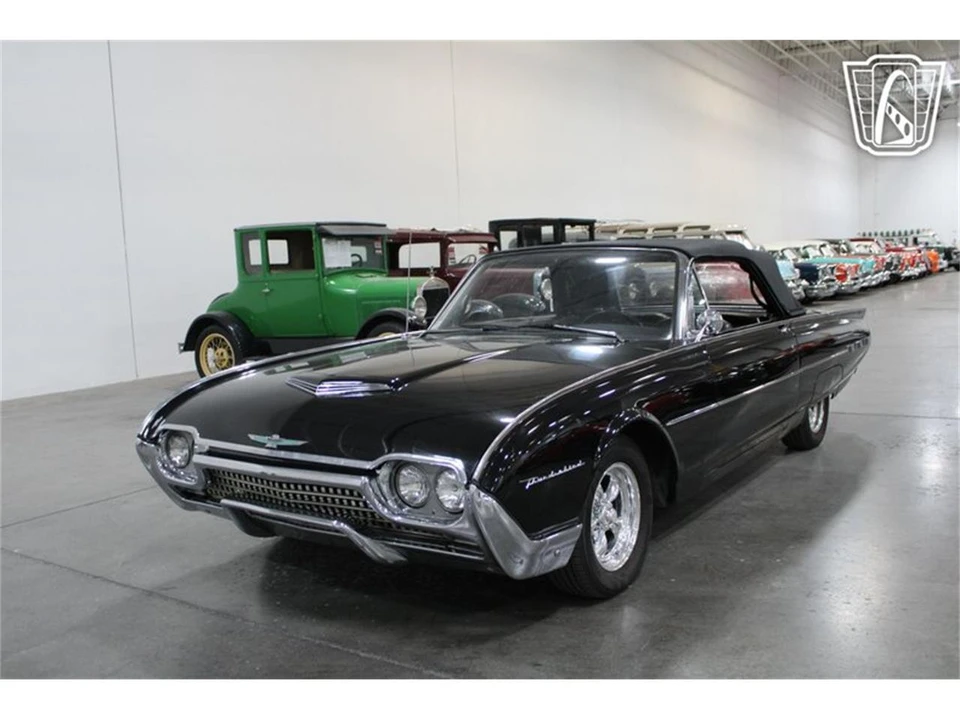 1962 Ford Thunderbird 3rd Gen - Image 14 of 31