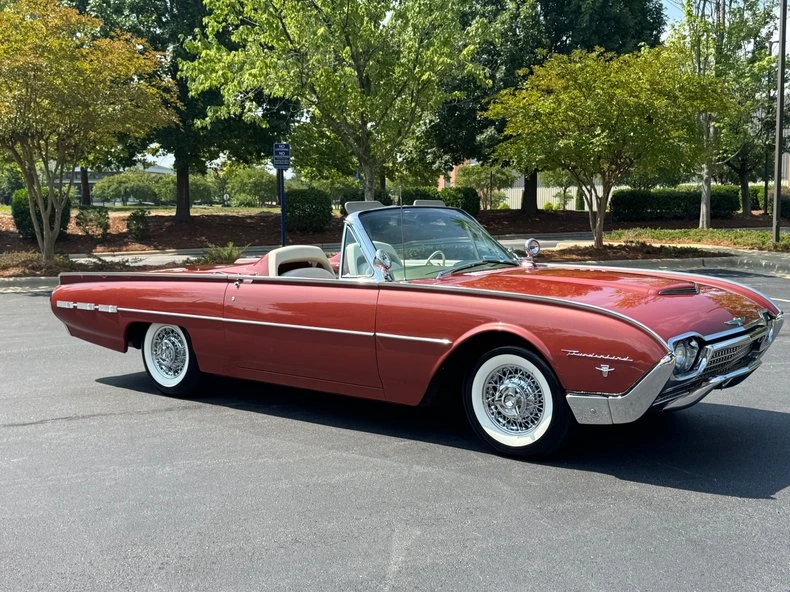 1962 Ford Thunderbird 3rd Gen - Image 7 of 31
