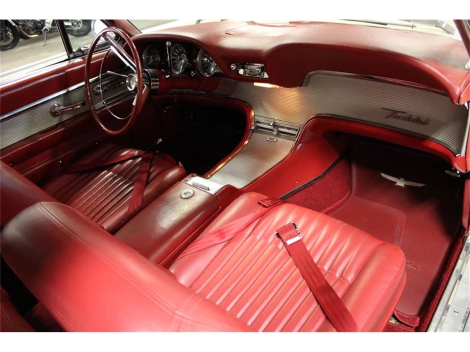 1962 Ford Thunderbird 3rd Gen - Image 25 of 31