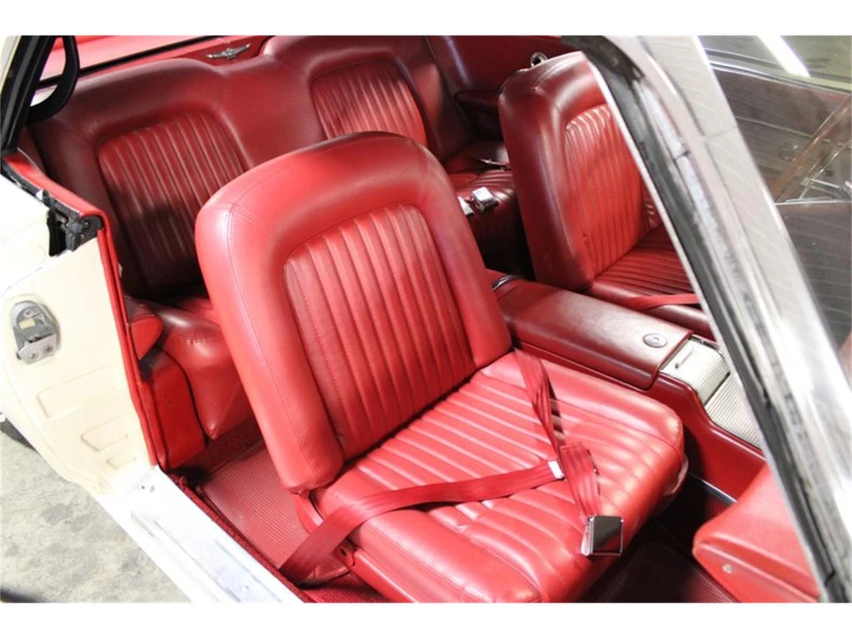 1962 Ford Thunderbird 3rd Gen - Image 23 of 31