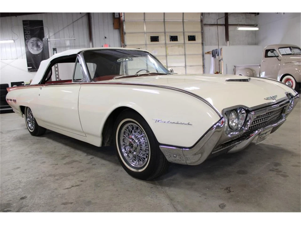1962 Ford Thunderbird 3rd Gen - Image 8 of 31