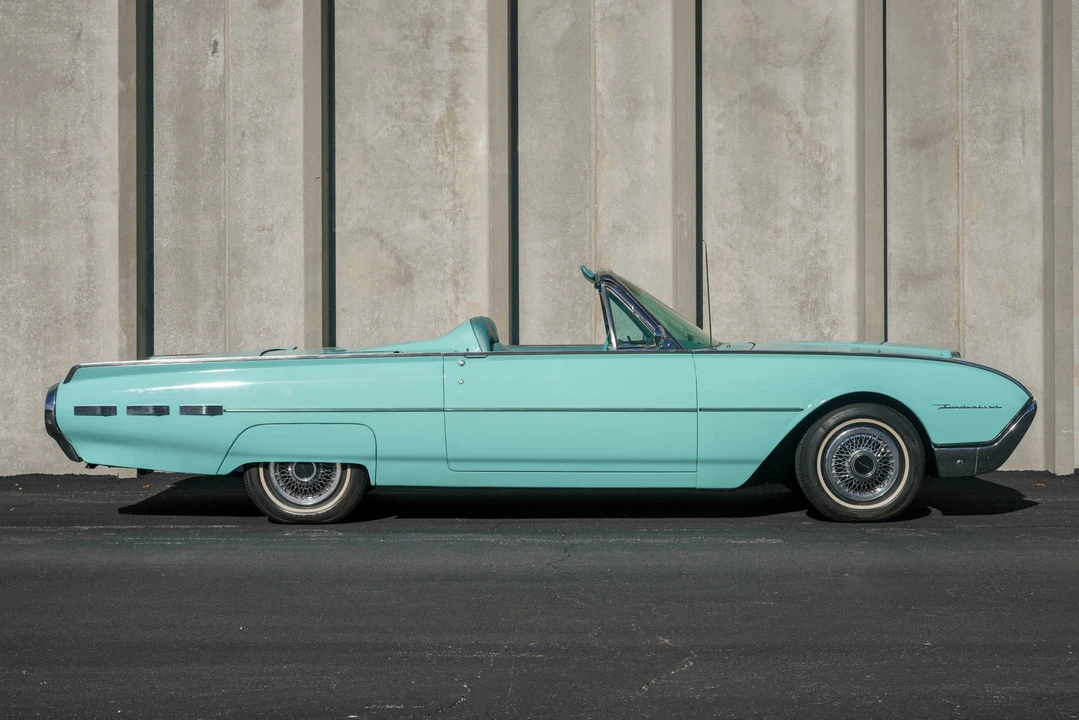 1962 Ford Thunderbird 3rd Gen - Image 8 of 31