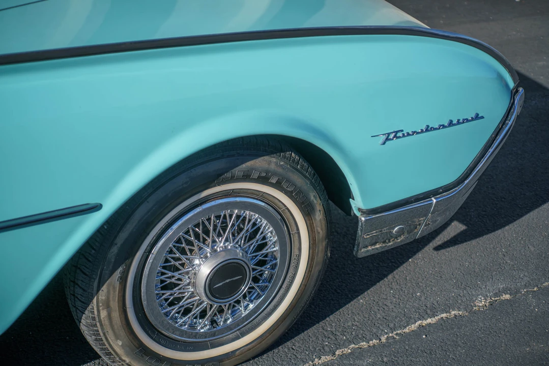 1962 Ford Thunderbird 3rd Gen - Image 14 of 31