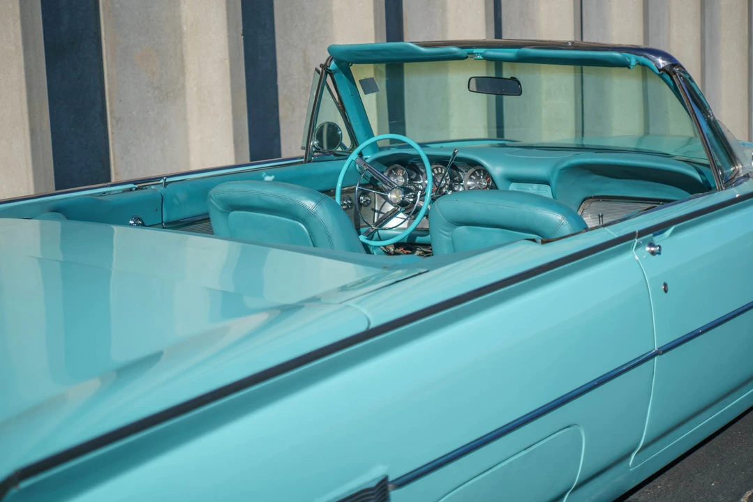 1962 Ford Thunderbird 3rd Gen - Image 19 of 31