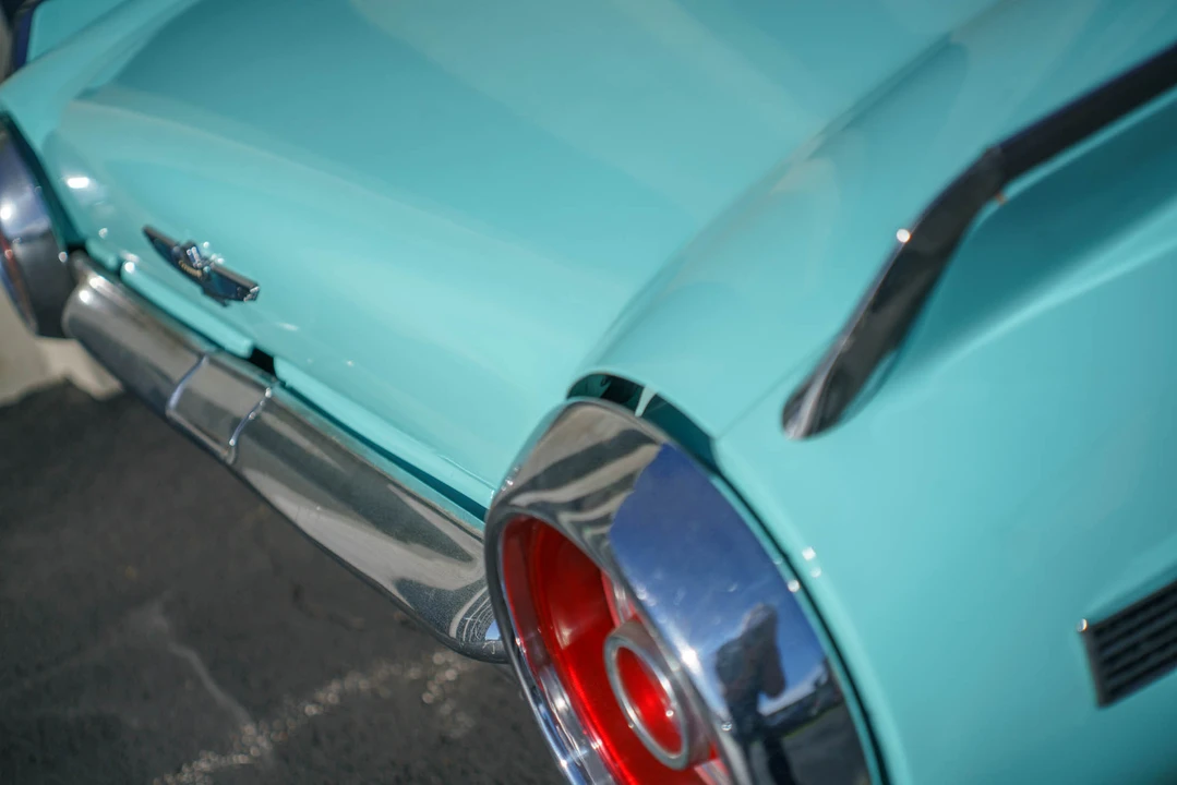1962 Ford Thunderbird 3rd Gen - Image 26 of 31